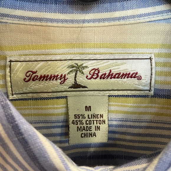 Tommy Bahama men’s short sleeve shirt - Picture 2 of 2